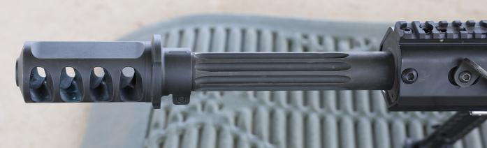 총열: M107A1 대비 짧은 총열(약 20인치)로 길이와 무게 감소, 기동성 향상