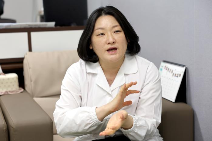 국방부청사어린이집 원아들의 식사를 책임지는 황혜정 영양사.