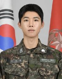 박현빈 해군대위(진) 해병대1사단
