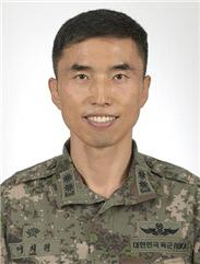 이희원 중령 육군본부 시험평가단 감항인증실