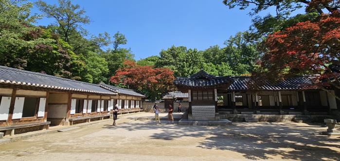 연경당 전경.