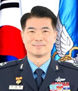 오충원 준장(진) 공군사관학교 생도대장