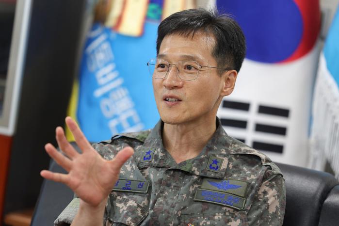 강근신(준장) 공군5공중기동비행단장