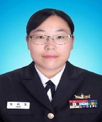 장아영 소령 해군3함대 김창학함
