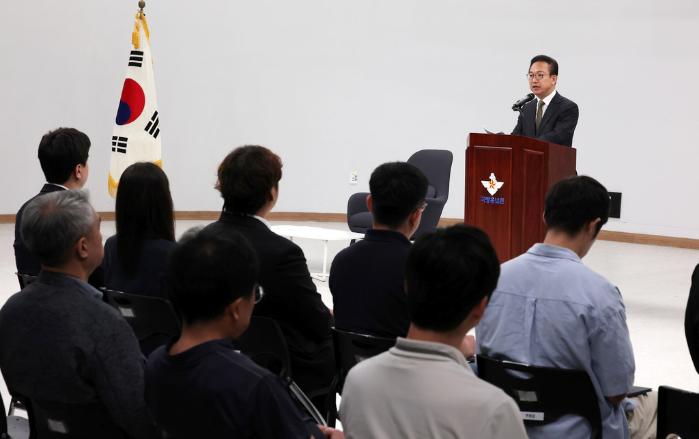 2일 서울 용산구 국방홍보원에서 열린 제76주년 홍보원 창설 기념행사에서 배종호 원장이 기념사를 하고 있다. 조종원 기자