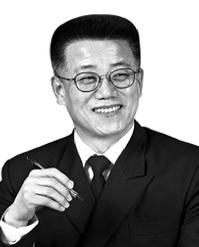 이 성 열 한양대 국방전략기술공학과 특임교수 전 해군교육사령관