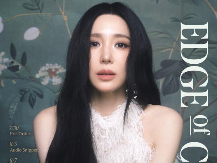 티파니 영 첫 솔로 정규 앨범 ‘엣지 오브 캄’ 스케줄 포스터. 사진=퍼시픽 뮤직 그룹