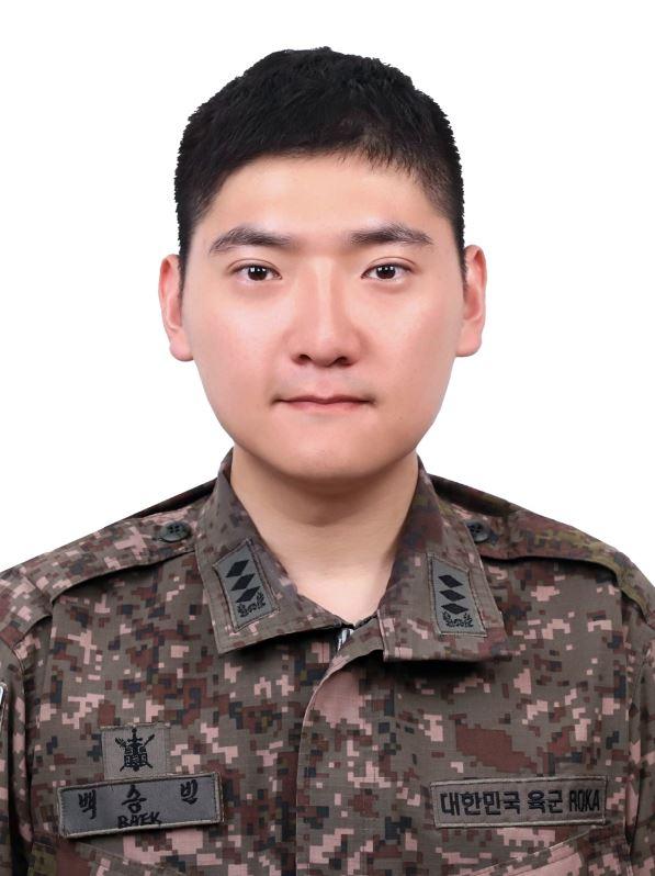 백승빈 육군대위 국군의무학교