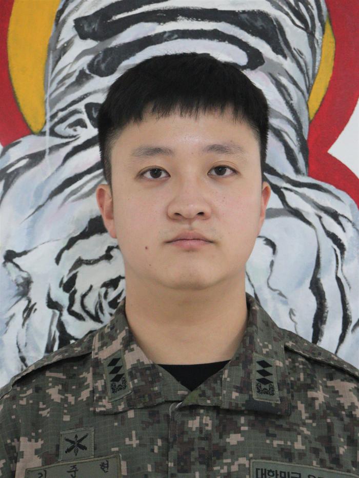 김준현 대위 육군8기동사단 포병여단